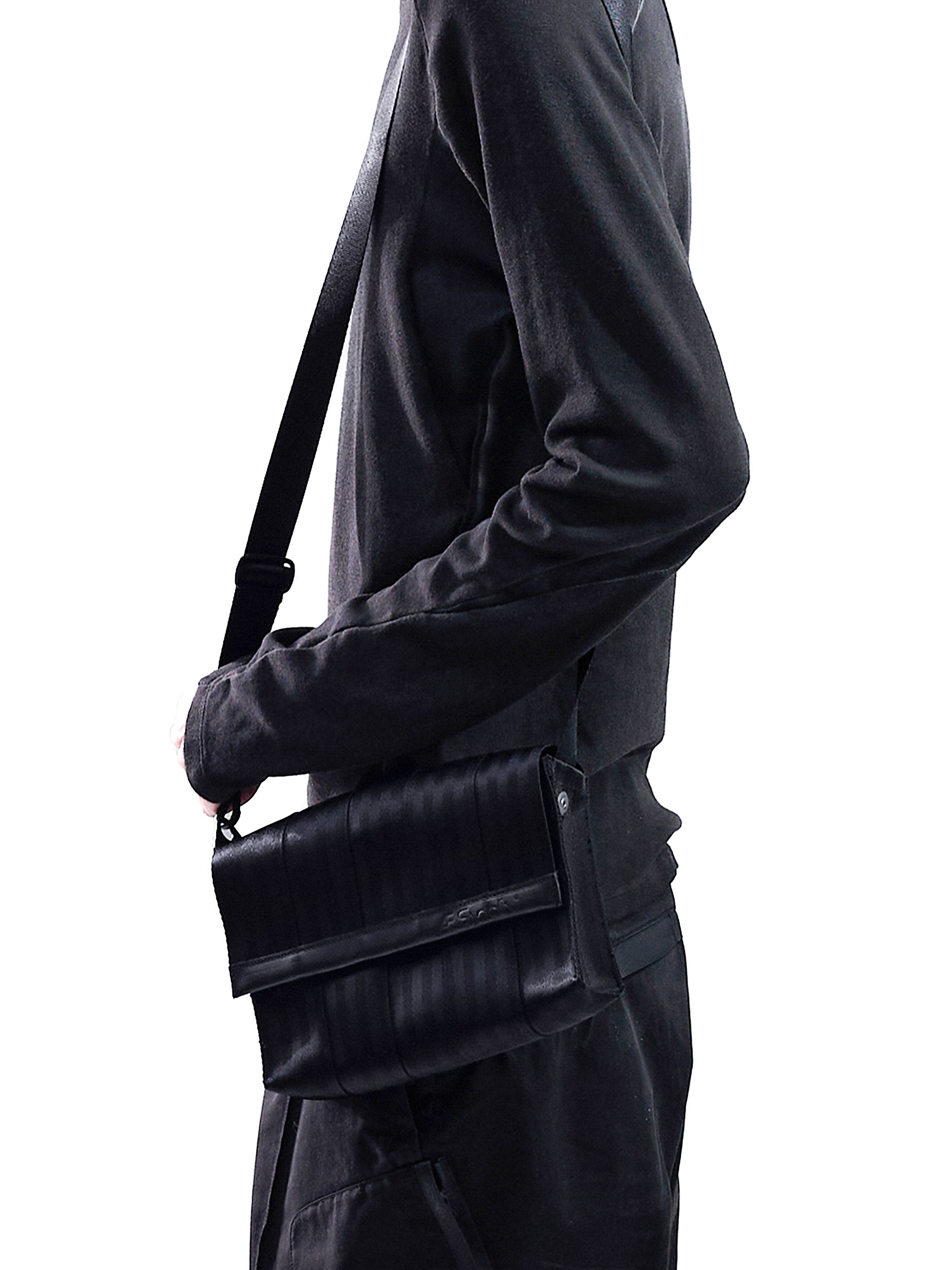2WAY POUCH BAG